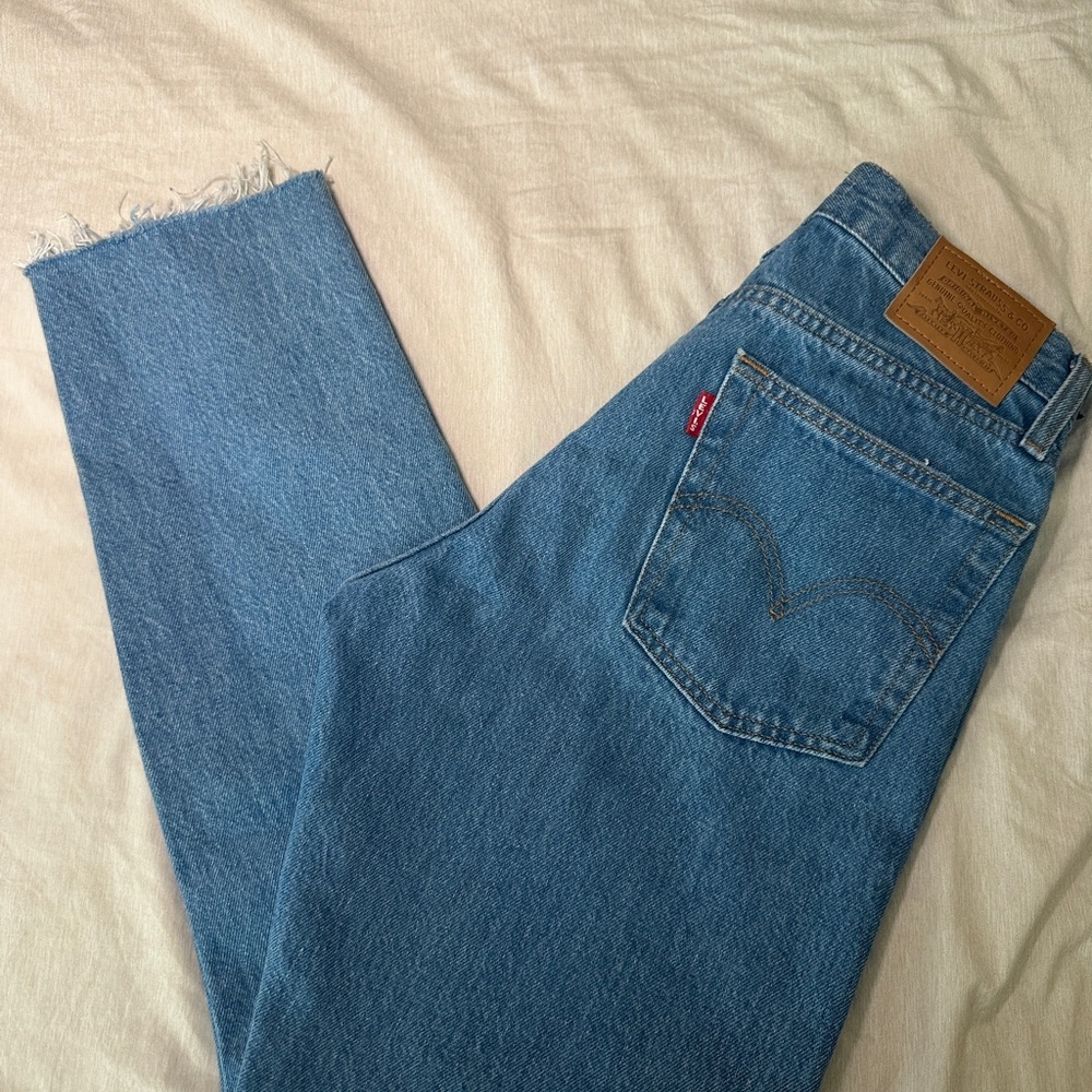 Levi’s Women Classic Blue Straight Jeans